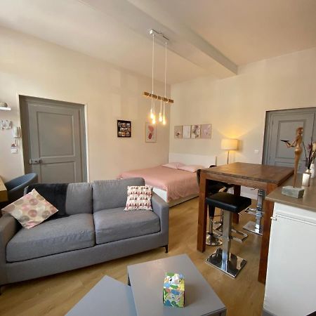 Studio Papillon En Plein Coeur De Ville Saint-Omer (Pas-de-Calais) Exterior foto